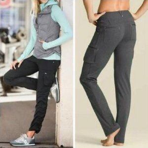 ATHLETA North Peak Adjustable Hem Straight Leg Cargo Pants M
